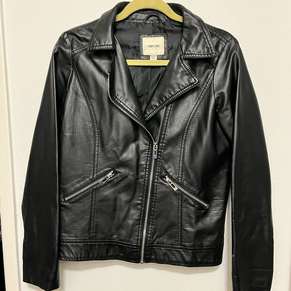 Leather Jacket - Picture 2 of 5